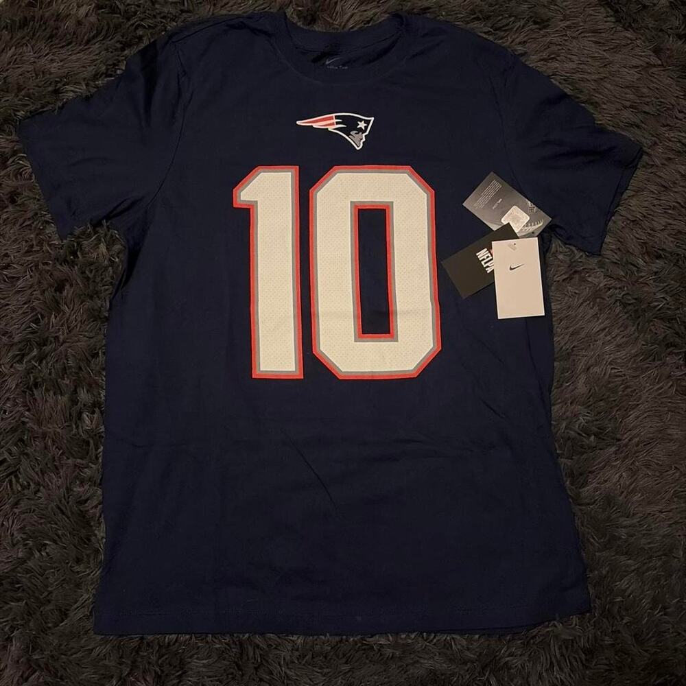 Nike New England Patriots Jones #10 NFL Football T-Shirt